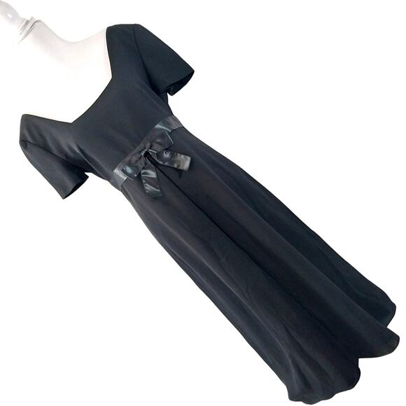 NWOT! MAGGY LONDON! RICH BLACK HEAVY CHIFFON, BOW FRONT FULL LENGTH GOWN! SZ 8 - Picture 10 of 10